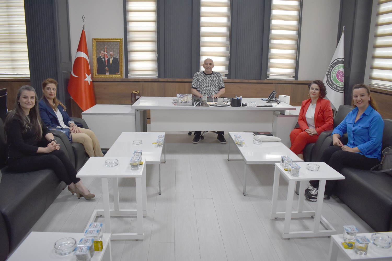 TOBB AFYONKARAHİSAR KADIN GİRİŞİMCİLER KURULUNU BORSAMIZDA AĞIRLADIK