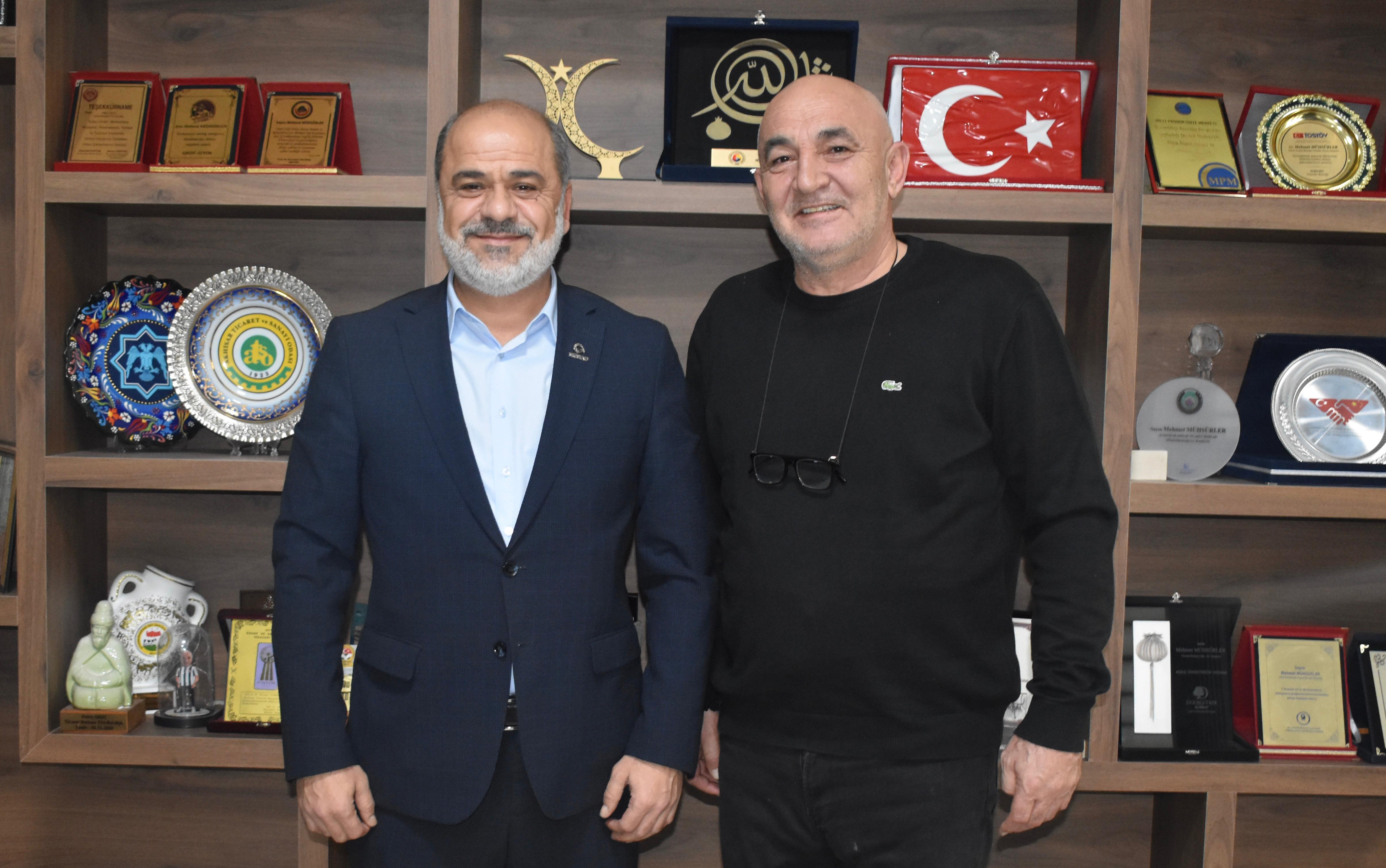 BAŞKAN MÜHSÜRLER, MÜSİAD AFYONKARAHİSAR ŞUBE BAŞKANI İŞLEK'İ AĞIRLADI